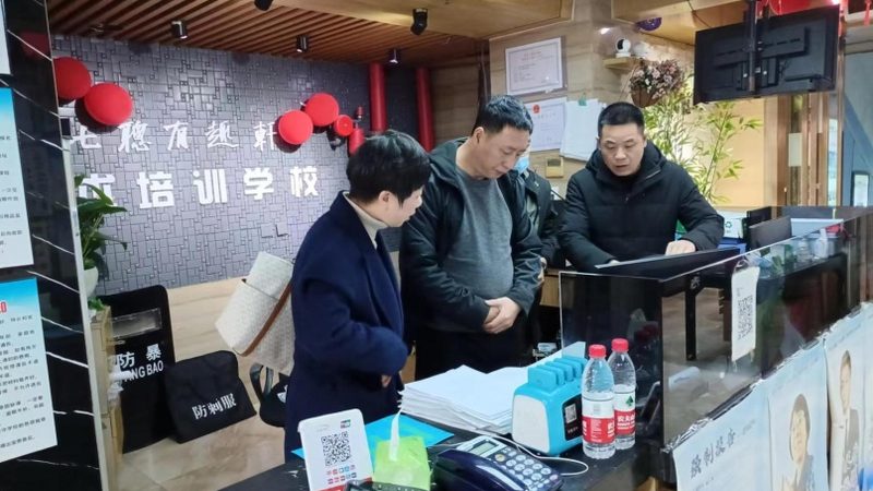 Scratch与少儿编程：探秘两者间的微妙差异